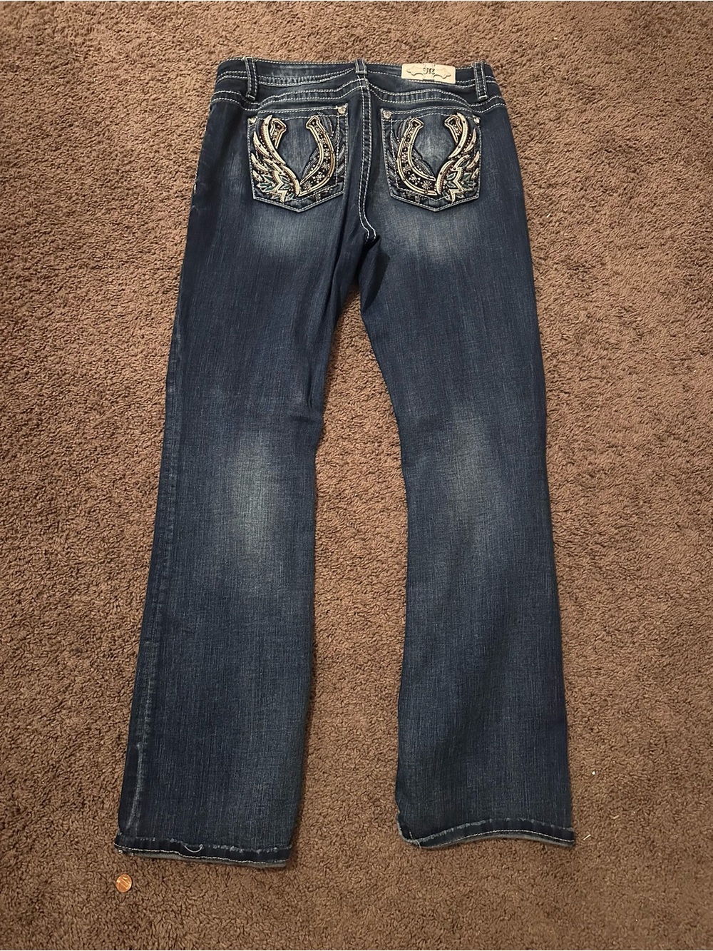 Miss Me Dark Blue Boot Cut Jeans with Embroidered Pockets
Inseam is 31’ - Picture 2 of 6